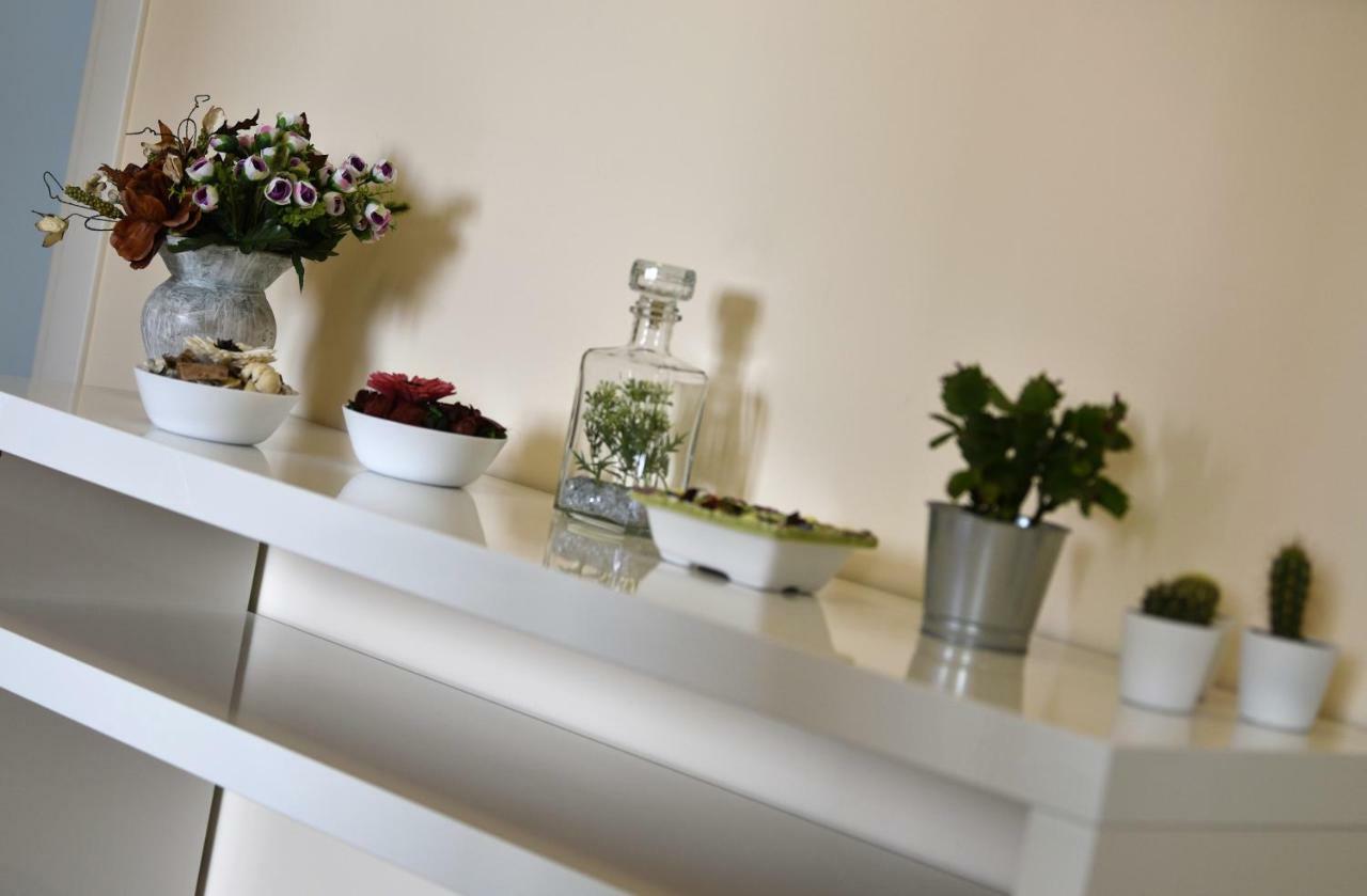 Ofelia House&Rooms Cibali ภายนอก รูปภาพ